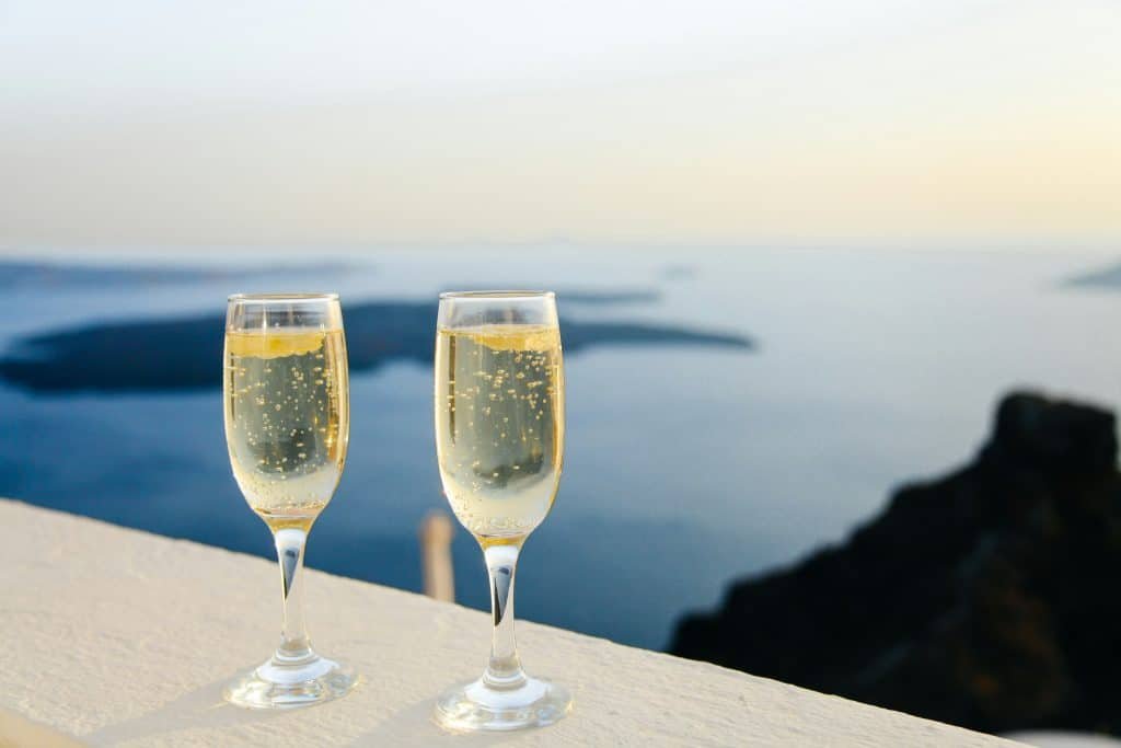 Top Honeymoon Hotels In Los Cabos For Newlyweds